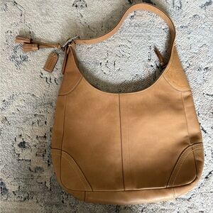 Vintage Coach Hobo Shoulder Bag